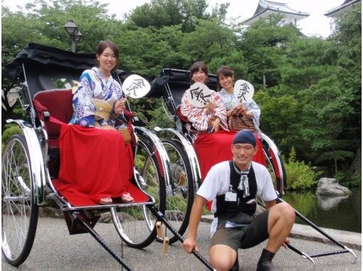 [อิชิกาวะ / คานาซาว่า] เช่าชุดกิโมโนคืนวันและเที่ยวชมโดยรถลาก! 45 นาทีรอบย่าน Higashi Chayaの画像
