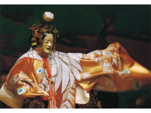 2/27 (Sat) Held for the first time Noh theater -Kongo style Noh performer and lesson experience- [ONLINE tour]の画像
