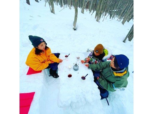 【長野・大町】爺ガ岳　白銀の森 スノーピクニック　雪のテーブルでほっこりティータイムの画像