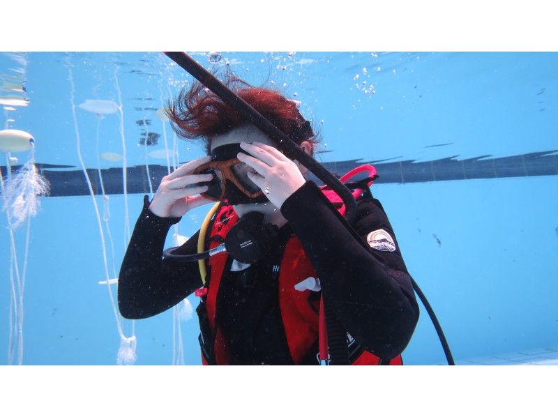 ｃカード取得 世界で最も歴史あるダイビング指導団体ｎａｕｉのカードが取得できる セブンで始めるダイビングライフ アクティビティジャパン