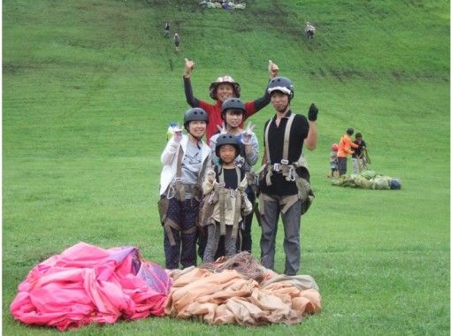 [兵库/神户]滑翔伞半天小体验！ HONWAKA从4岁开始2个小时的飞行！与您的家人一起享受！の画像