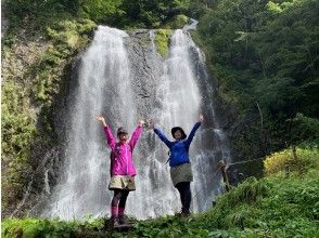 【岐阜県・高山市】乗鞍山麓五色ケ原 溶岩を登って下って滝めぐり トレッキング かもしかコース