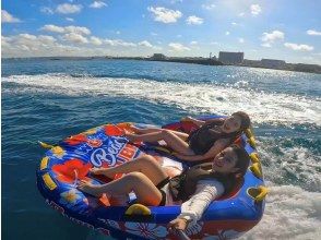 [Okinawa/Urasoe/Ginowan] Screaming sea play! Jet ski experience with the latest towing tube! Popular marine activity 2-piece set "A plan ♪"の画像