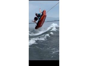 【滋賀・琵琶湖】☆スリル満点☆ぶっ飛びトーイングチューブ☆彡（バナナボートorチューブ）体験♪