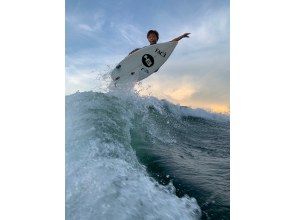 ウェイクサーフィン体験 ツアーのアクティビティ 遊び 体験 レジャーの格安予約 アクティビティジャパン 日帰り旅行