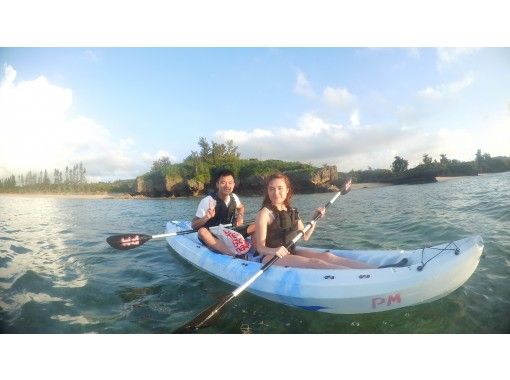 [Okinawa/Onna Village] Sea kayaking in the sparkling sea | Free high-quality Gopro photos | Free parking, showers, and hair dryers | Spring sale underwayの画像