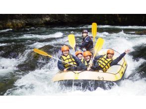 【北海道・南富良野】シーソラプチ川ラフティング・ボート貸切プラン ☆ツアー写真プレゼント☆ ２名から貸切可能！ ６歳から参加OK！