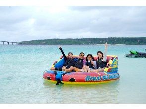 【沖繩宮古島】一天玩不了！拖曳運動的無限暢遊計劃（香蕉船、大理石、滑水板等）！ （免費拍攝）の画像