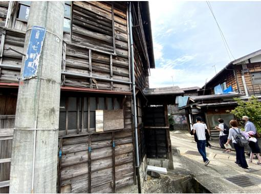 【新潟・十日町】雪と着物のまちで「まちあるき」、地元ガイドがご案内【地域クーポン利用可能】の画像