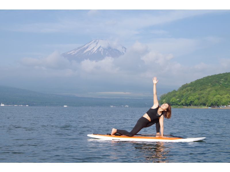 [Yamanashi / Lake Yamanaka] Saturdays, Sundays, and holidays only! Enjoy nature SUP yoga / FIT! In sessionの紹介画像