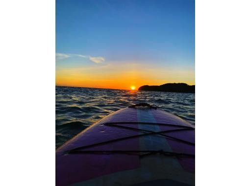 SALE《Sunset SUP》ยินดีต้อนรับผู้เริ่มต้น! ยอดนิยมในหมู่ผู้หญิงและคู่รัก! ★ข้อมูลรูปภาพฟรี ★ช่วงเวลาที่สะดวกสบายในสถานที่ใหม่★มีฝักบัวน้ำอุ่นและไดร์เป่าผม!の画像