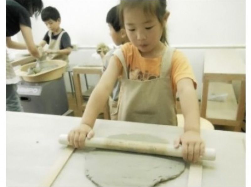 Model plan ① [Tokyo / Shinjuku] Hand-kneading ceramic art experience-Play with children, 3 minutes from the station! With sweetsの紹介画像