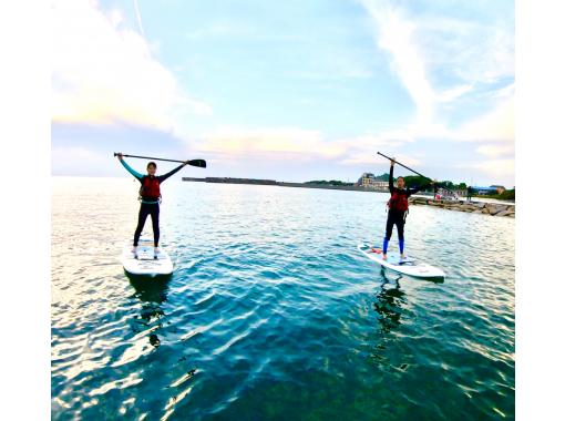 【福岡・糸島】SUP体験！安定感抜群のボードを使用してるから、初心者でも安心！の画像