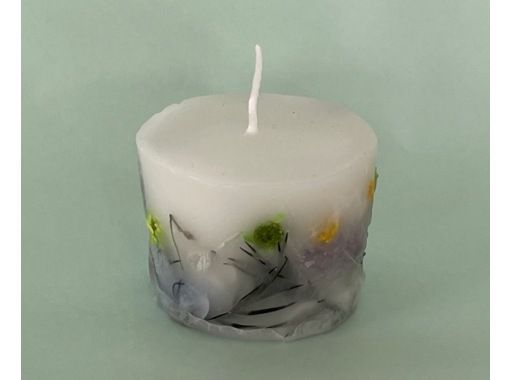 [Miyagi, Sendai] (Walking distance from Sendai Station) Create a one-of-a-kind botanical candle using your favorite flowers. の画像