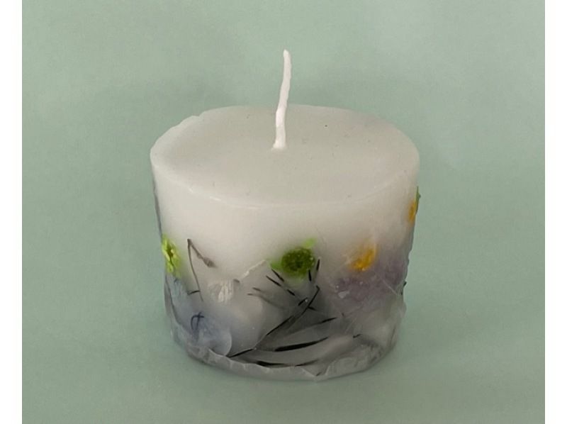 [Miyagi, Sendai] (Walking distance from Sendai Station) Create a one-of-a-kind botanical candle using your favorite flowers. の紹介画像