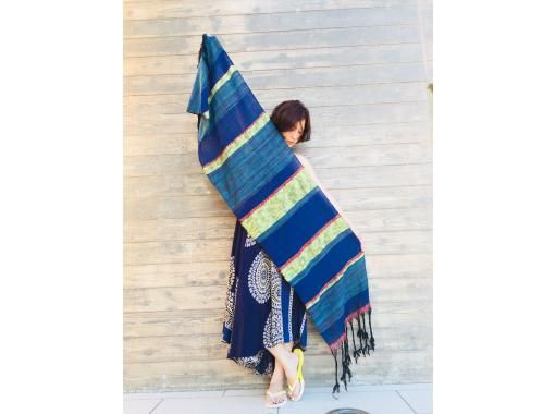 [Okinawa / Naha] Original shawl weaving experience that is unique in the worldの画像