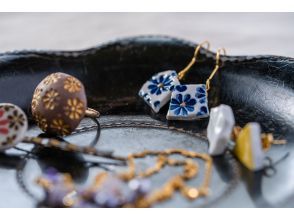 【佐賀・武雄】陽光美術館・慧洲園見学付き☆やきものアクセサリー作り体験!世界に一つだけ!自分だけのアクセサリーが作れちゃう!