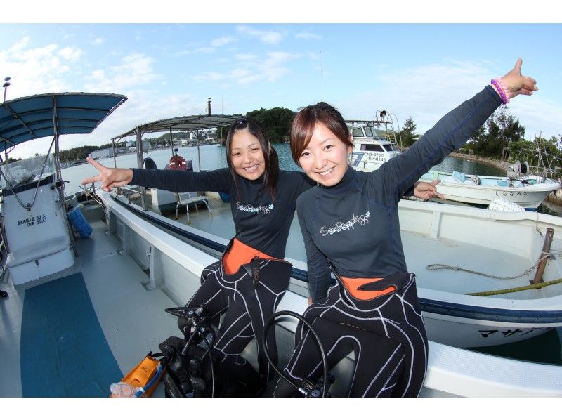 [Okinawa Blue cave] Complete rental tour ☆ peace of mind PADI Instructor lead [boat Diving]の紹介画像