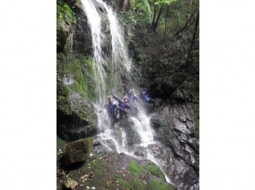 [Kumamoto Prefecture] Waterfall climbing (shower Climbing) Advanced courseの画像
