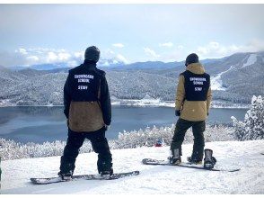 Hakuba Kamoshika Snowboard School