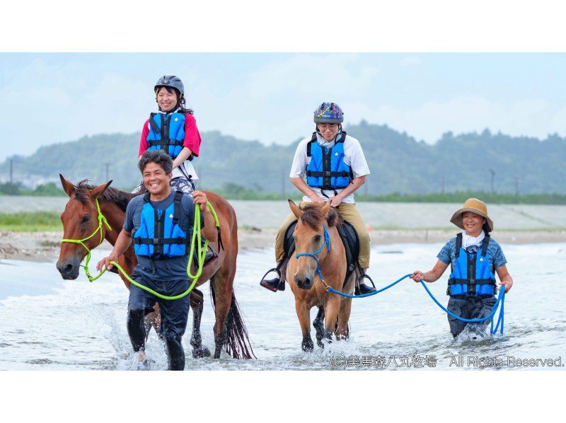 【宮城・奥松島】 オーシャンライディング 海辺での乗馬体験＊初めての方におすすめ＊の紹介画像