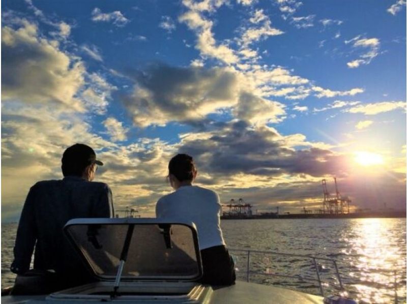 [Osaka / Dotonbori / Nakanoshima] Two-person chartered cruising courseの紹介画像
