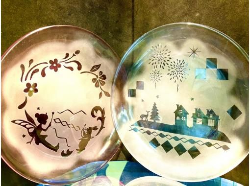 【浅草橋1分】魔法のガラスアートでカワイイお皿をつくろう！デートや女子会、ファミリーでわくわくガラス体験の90分の画像