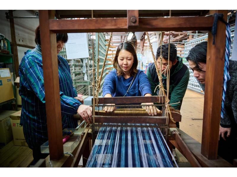 歴史を物語る機場で、伝統工芸阿波しじら織を体験の紹介画像