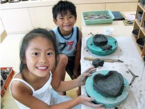 [Okayama / Bizen City] Ceramic art experience at the old folk house ceramics restaurant Sorakukan "Hidasuki Bizen ware course" with soy sauce bukkake ice cream (coffee) and Bizen curry discount ticketの画像