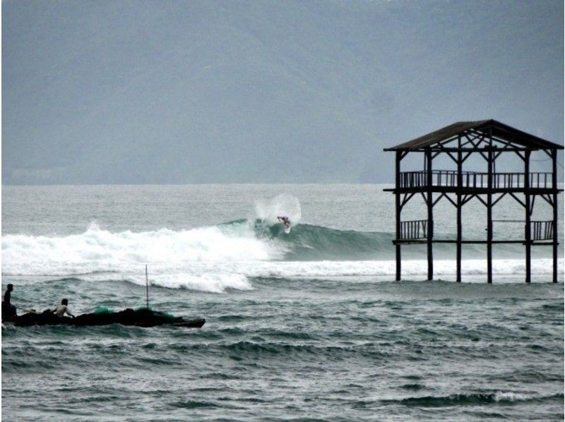 [Shizuoka Omaezaki, Shizunami coast] surfing experience target! Coaching lessons which aims to further heightsの紹介画像