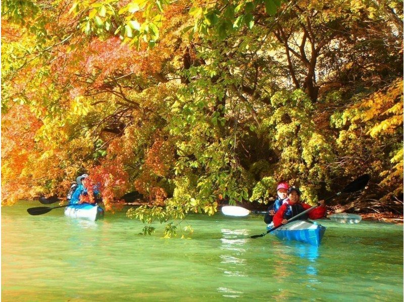 【北海道・SUP体験】透明度の高い支笏湖の湖面をクルージング！SUP体験（半日コース）の画像