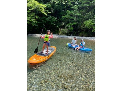 [Kochi / Monobe River SUP] * Approximately 5 minutes from Anpanman MS * ★ SUP experience & BBQ set ★ SUP in the clear stream Monobe River where sweetfish live ♪の画像