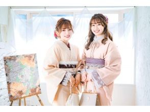[Tokyo Asakusa Main Store] ★Enjoy coordinating your outfit with the extremely popular retro-modern kimono♪ Full kimono set, hair styling and dressing included!の画像