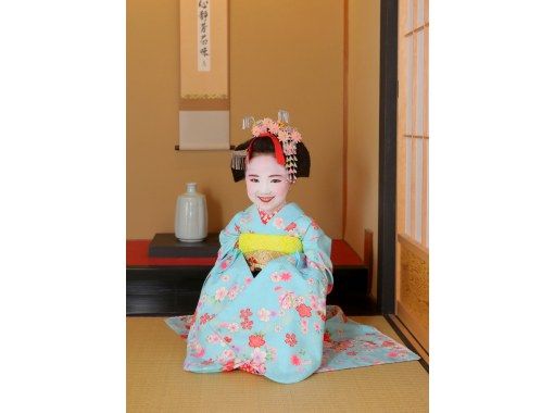 "Super Summer Sale 2024" [Kyoto, Kiyomizu-dera Temple] Children's Maiko Plan with photo book and data 28,000 yen ⇒ 14,000 yen (excluding tax)の画像
