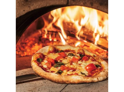 [Sapporo / Jozankei] OK from 2 people ｜ Seasonal stone oven pizza making experience ｜ 11 o'clock courseの画像