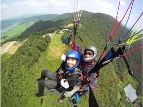 [Yamagata/ Nanyo] Recommended for beginners! Paragliding experience tandem (two-seater) flight (set at 9 o'clock)の画像