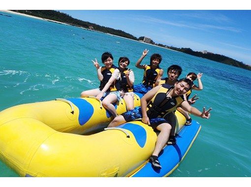 Departing from Naha, Kerama uninhabited island area, half day / snorkeling and marine 2 dishes★No.1 reviews in AJ/Naha area in 2023★Unlimited play on the sea slide★Completely non-smoking boat★の画像