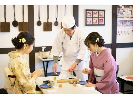 "SALE!" [Kyoto, Kiyomizu-dera Temple] Japanese sweets experience in a kimono (yukata) 5,950 yen (tax not included) Recommended for families and couples! A great value collaboration planの画像