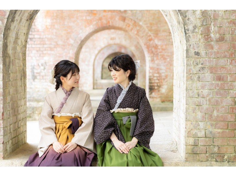 [Kyoto/Gojo] [Recommended for graduation trip] Sightseeing in Kyoto, winter sightseeing, and cherry blossom viewing in hakama style! Recommended for women / OK for one man to use!の紹介画像