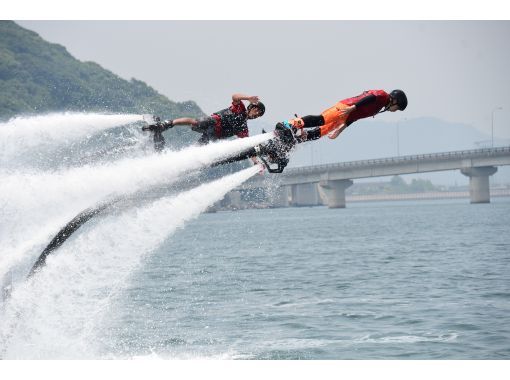 【福岡・行橋】フライボードで空中散歩を楽しもう♪♪〈経験者向け＊10分〉の画像