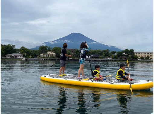 [Large groups/pets allowed] Family SUP on Mt. Fuji togetherの画像