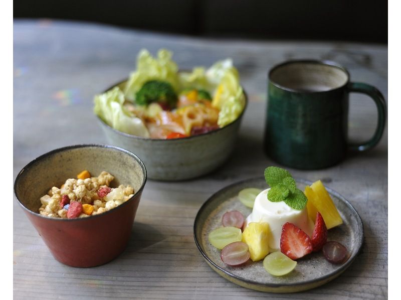 陶芸・ろくろ【静岡・伊豆高原】ねんど大盛2キロを使い～5個位作った中