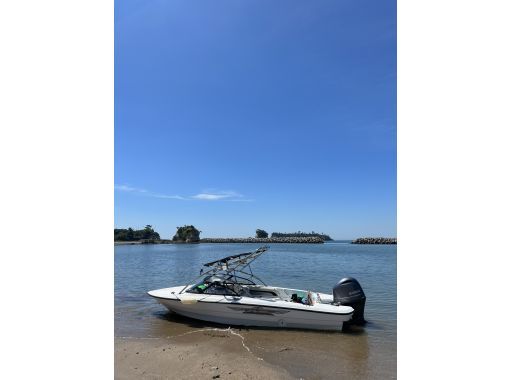 【宮城・松島】ウェイクボード、ウェイクサーフィン体験～初心者大歓迎！クルージングで松島の海で爽快な風を感じてみませんか♪の画像