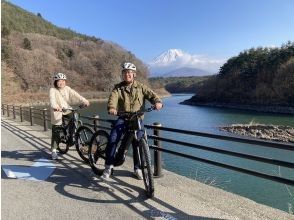【山梨・西湖・精進湖・河口湖】風を感じて爽やかサイクリング！e-Bike体験ツアー！！ 写真データ無料です♪