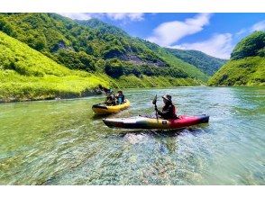 【新潟・南魚沼】〜カヤック体験〜秘境の絶景を楽しむカヤック（少人数開催）の画像