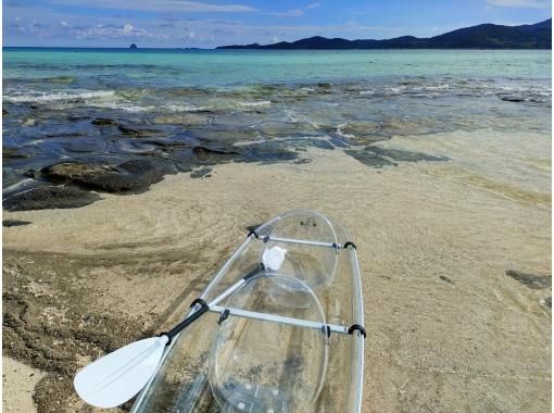 [Okinawa Kumejima] Kumejima's first! Transparent to the bottom of the sea ☆ Clear Kayakの画像