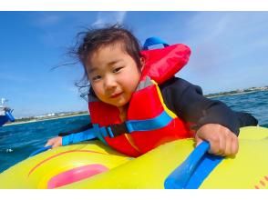 [从宜野湾码头出发]包船包船[浮潜，西海岸，2小时课程]受家庭和团体欢迎♪由可靠的专业向导赞助！