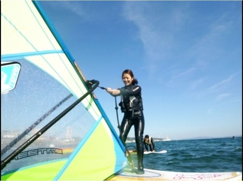 【三浦・津久井浜】まずは体験！ウィンドサーフィン体験コース！の紹介画像