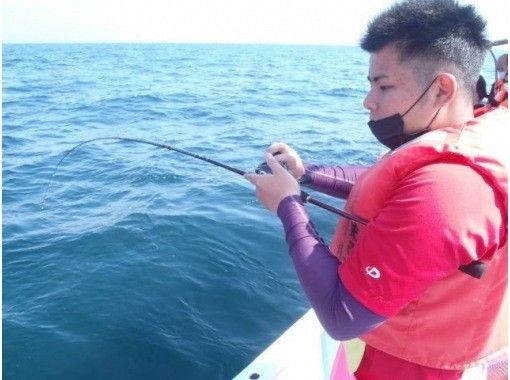 【鹿児島・指宿】釣り体験ショートプラン（3時間）釣具付き｜3名〜最大30名様まで乗船可能！団体OK｜子供から大人まで楽しめます♪｜の画像