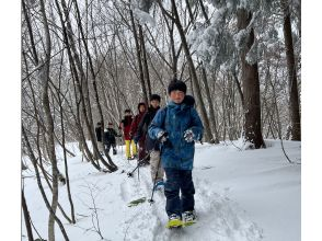 【長野・白馬】スノーシューツアー体験！プロのガイドが白馬村内のすばらしい景観をみながらローカル目線でご案内！ツアーに必要な道具もセット！の画像